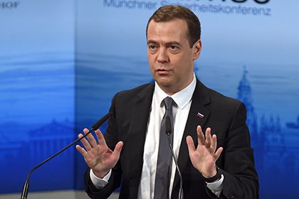 Власти Севастополя назвали спланированной провокацией вопрос Медведеву о пенсиях